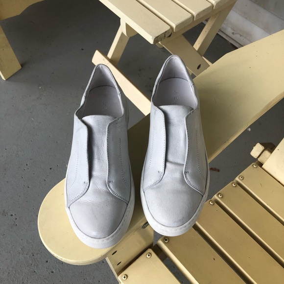 J Slides Shoes - J Slides light gray metallic leather NIB no lid